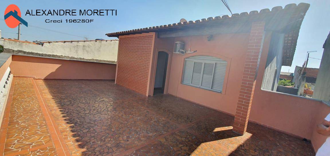 Casa à venda e aluguel com 3 quartos, 180m² - Foto 2