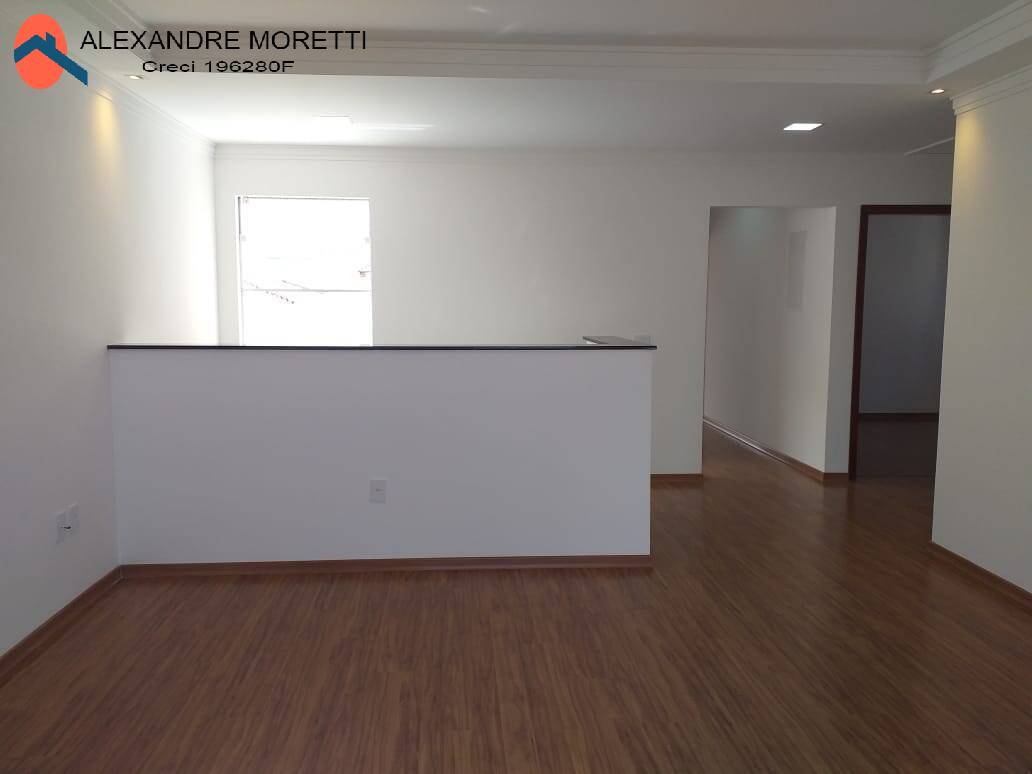 Casa à venda com 3 quartos, 242m² - Foto 10