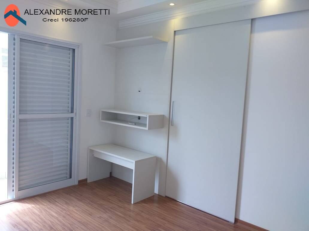 Casa à venda com 3 quartos, 242m² - Foto 18