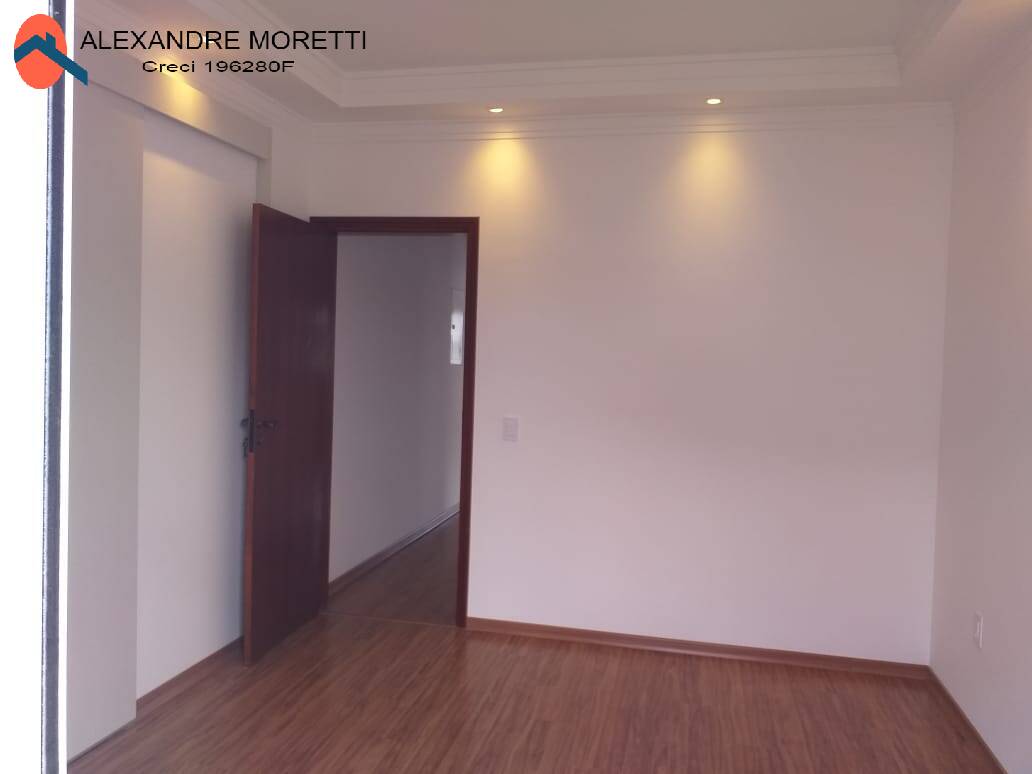 Casa à venda com 3 quartos, 242m² - Foto 19