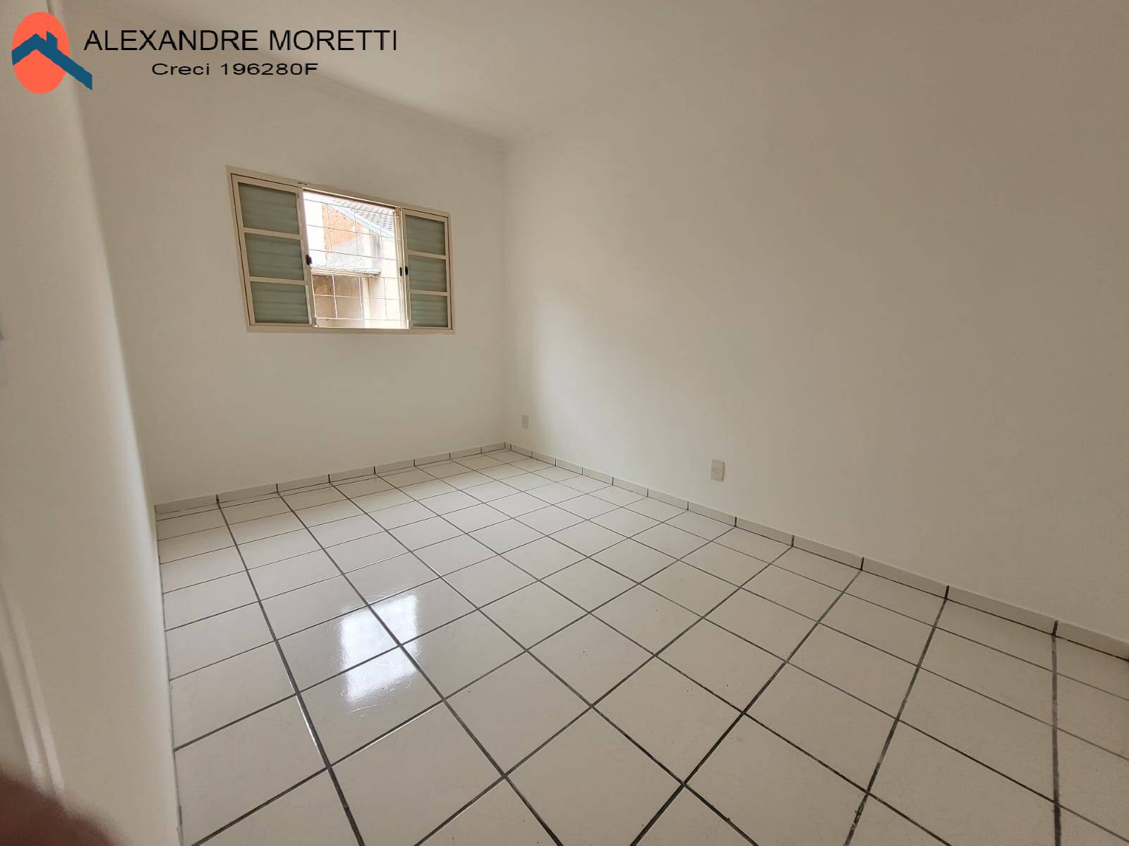 Casa à venda com 2 quartos, 102m² - Foto 13