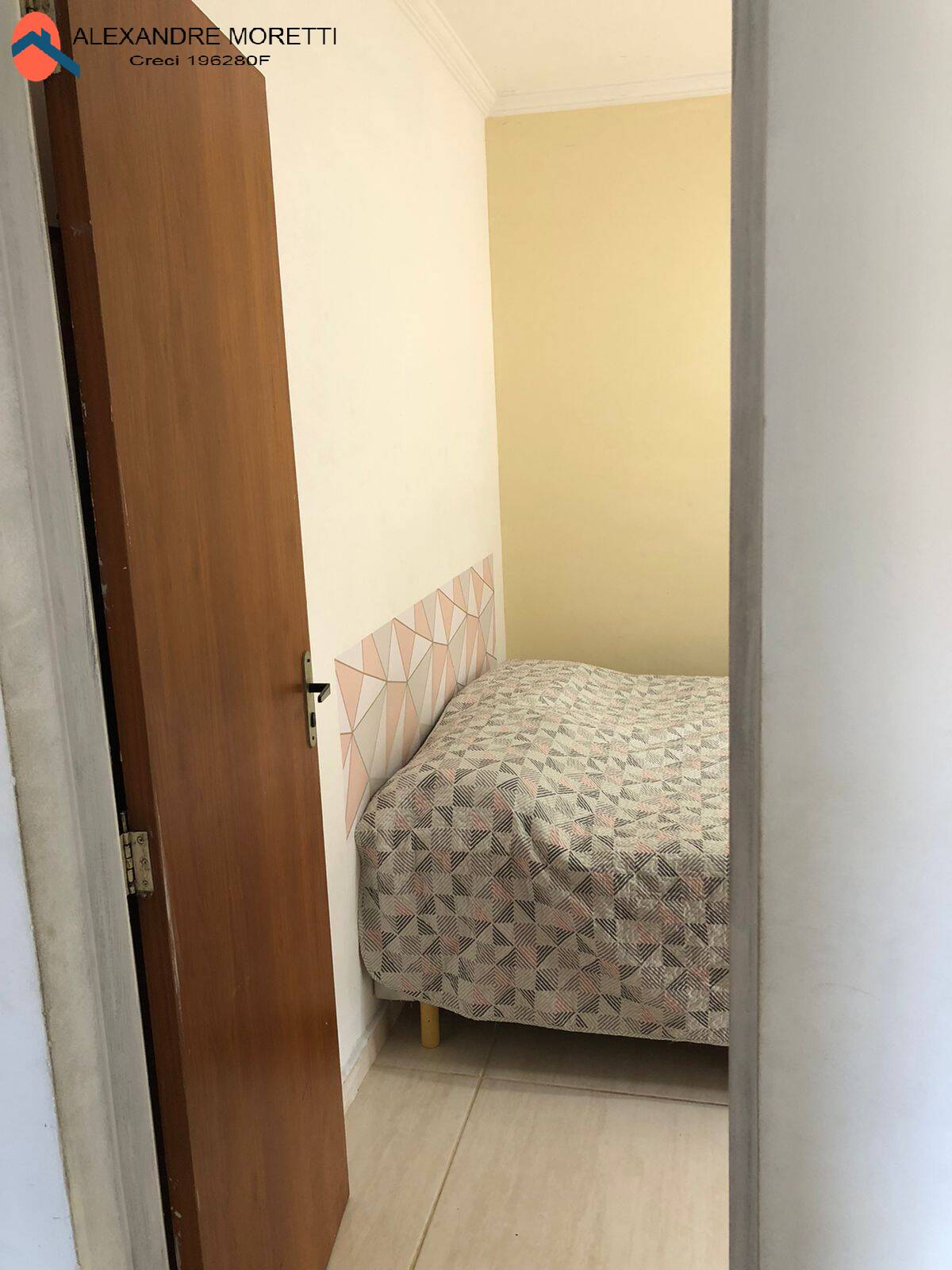 Apartamento à venda com 2 quartos, 64m² - Foto 11