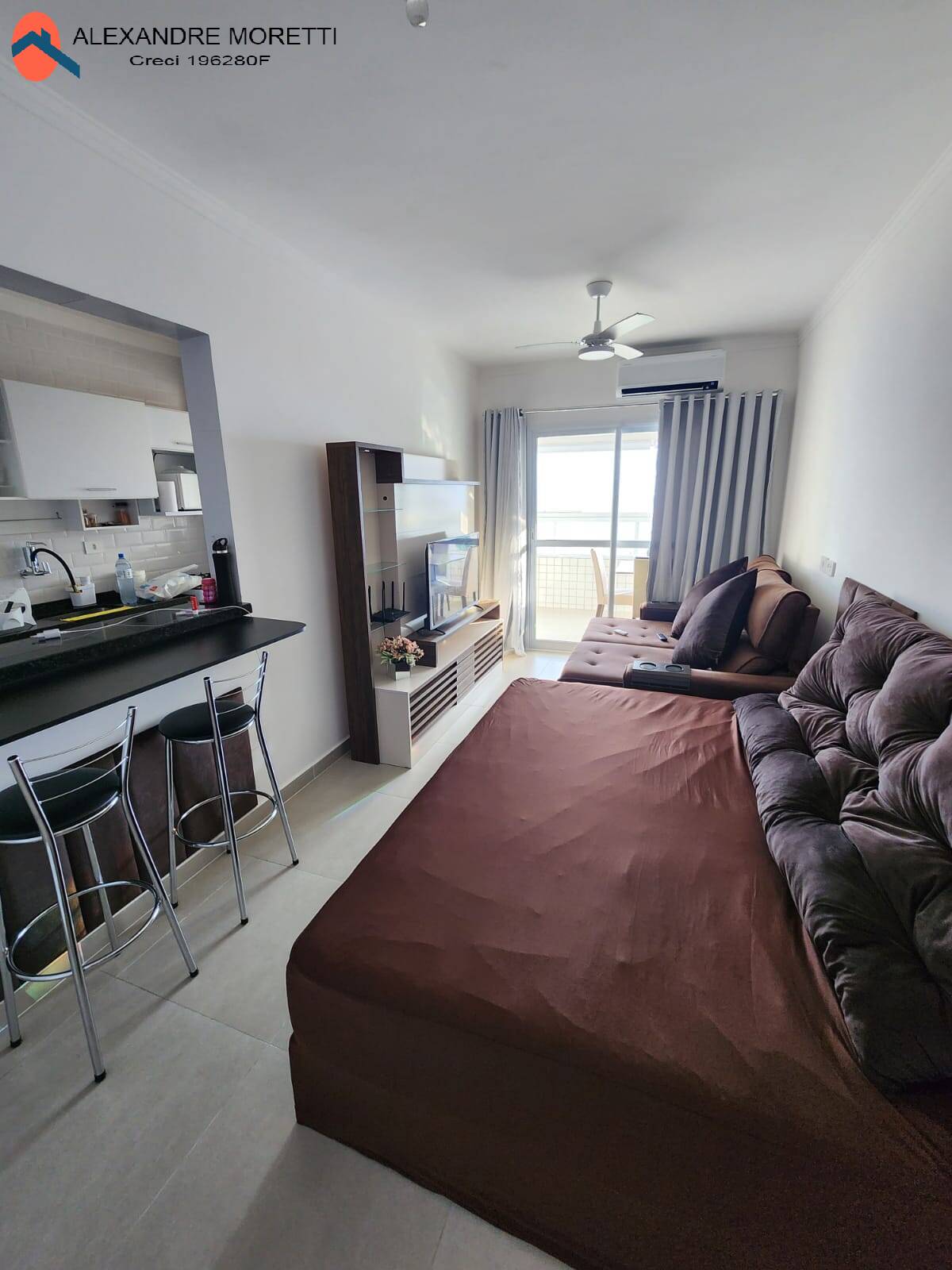 Apartamento à venda com 1 quarto, 58m² - Foto 3