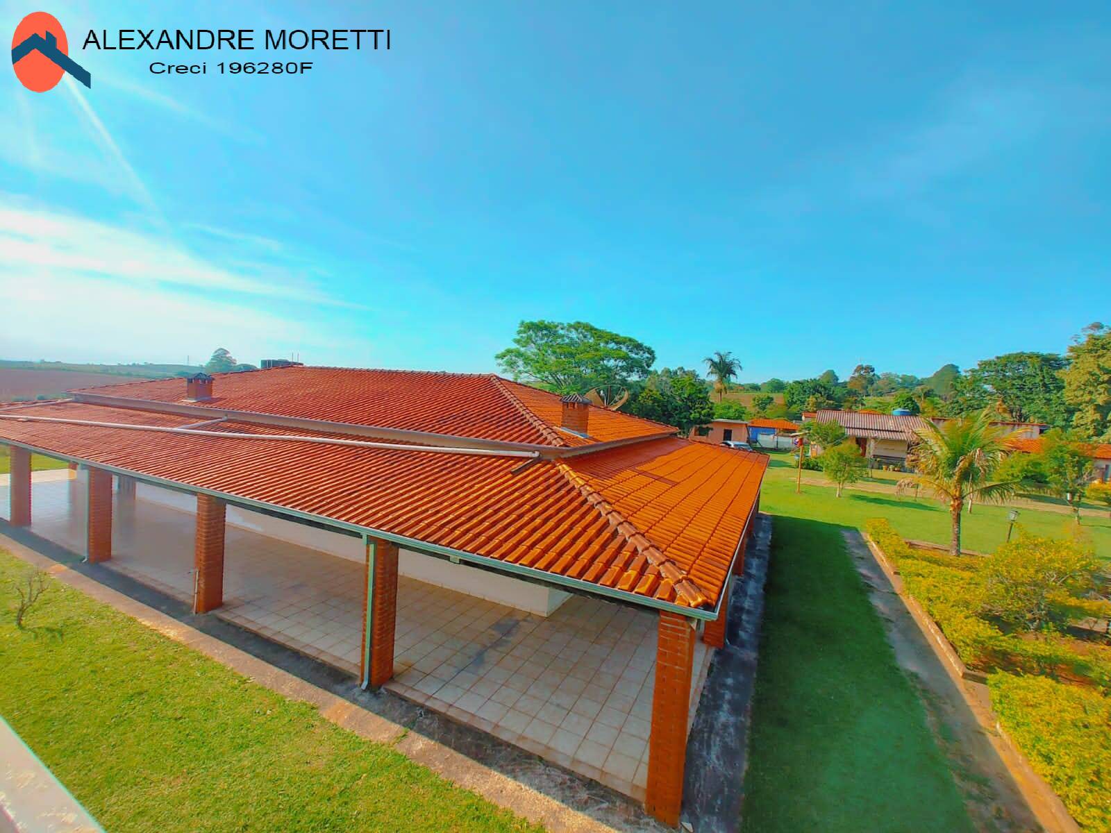 Fazenda à venda com 4 quartos, 400m² - Foto 2