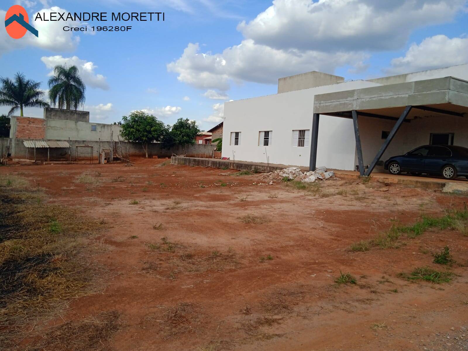 Casa à venda com 3 quartos, 100m² - Foto 3