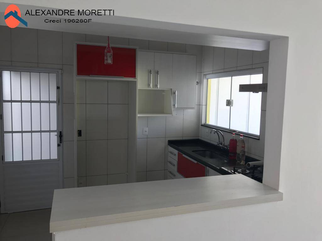 Casa à venda e aluguel com 3 quartos, 100m² - Foto 5