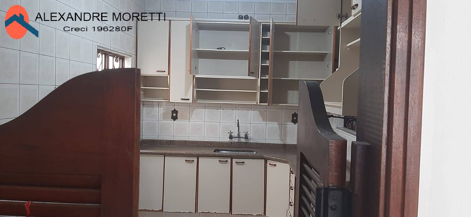 Casa para alugar com 3 quartos, 225m² - Foto 18