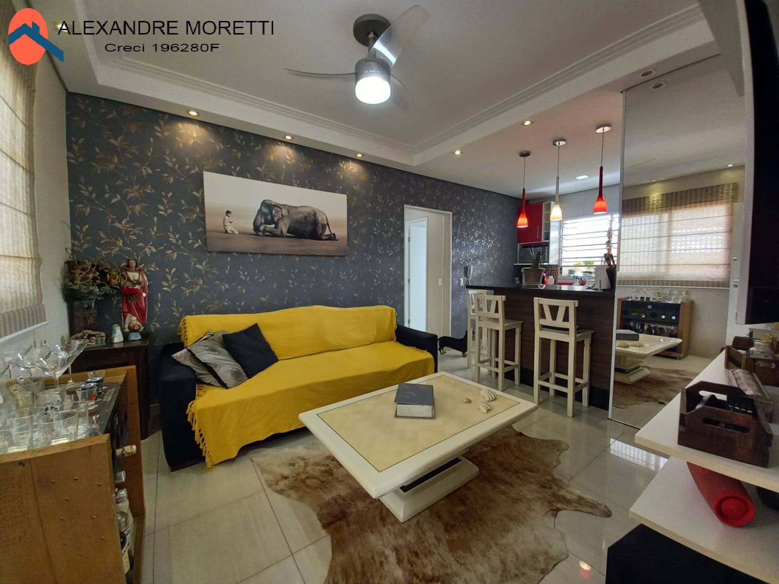 Apartamento à venda com 2 quartos, 69m² - Foto 2