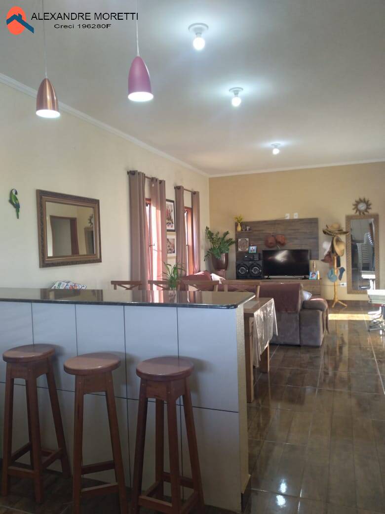 Fazenda à venda com 2 quartos, 180m² - Foto 9